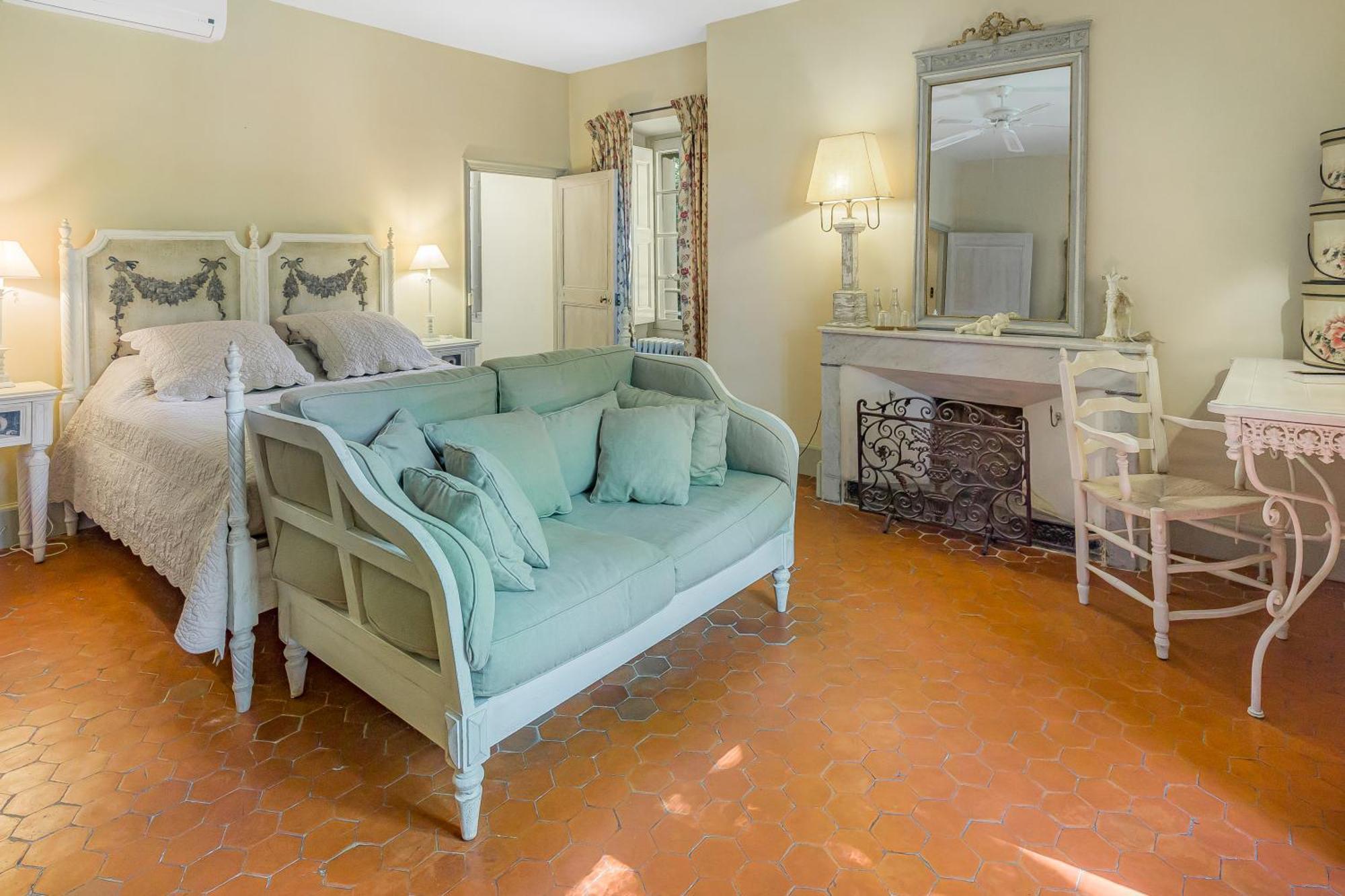 Chateau Mentone Masseboeuf Exterior foto